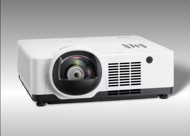 High-end Golf Simulator Projector High Brightness HD Laser Projector Short Throw Laser Projector OEM&ODM Support